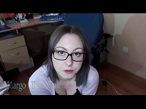 ❤️ Sexy Girl mit Brille saugt Dildo tief vor der Kamera Homemade porn bei de.fuckmymac.ru ﹏