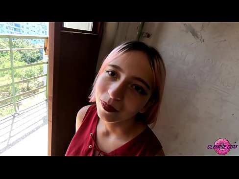 ❤️ Studentin saugt einen Fremden im Outback - Sperma auf seinem Gesicht Homemade porn bei de.fuckmymac.ru ﹏